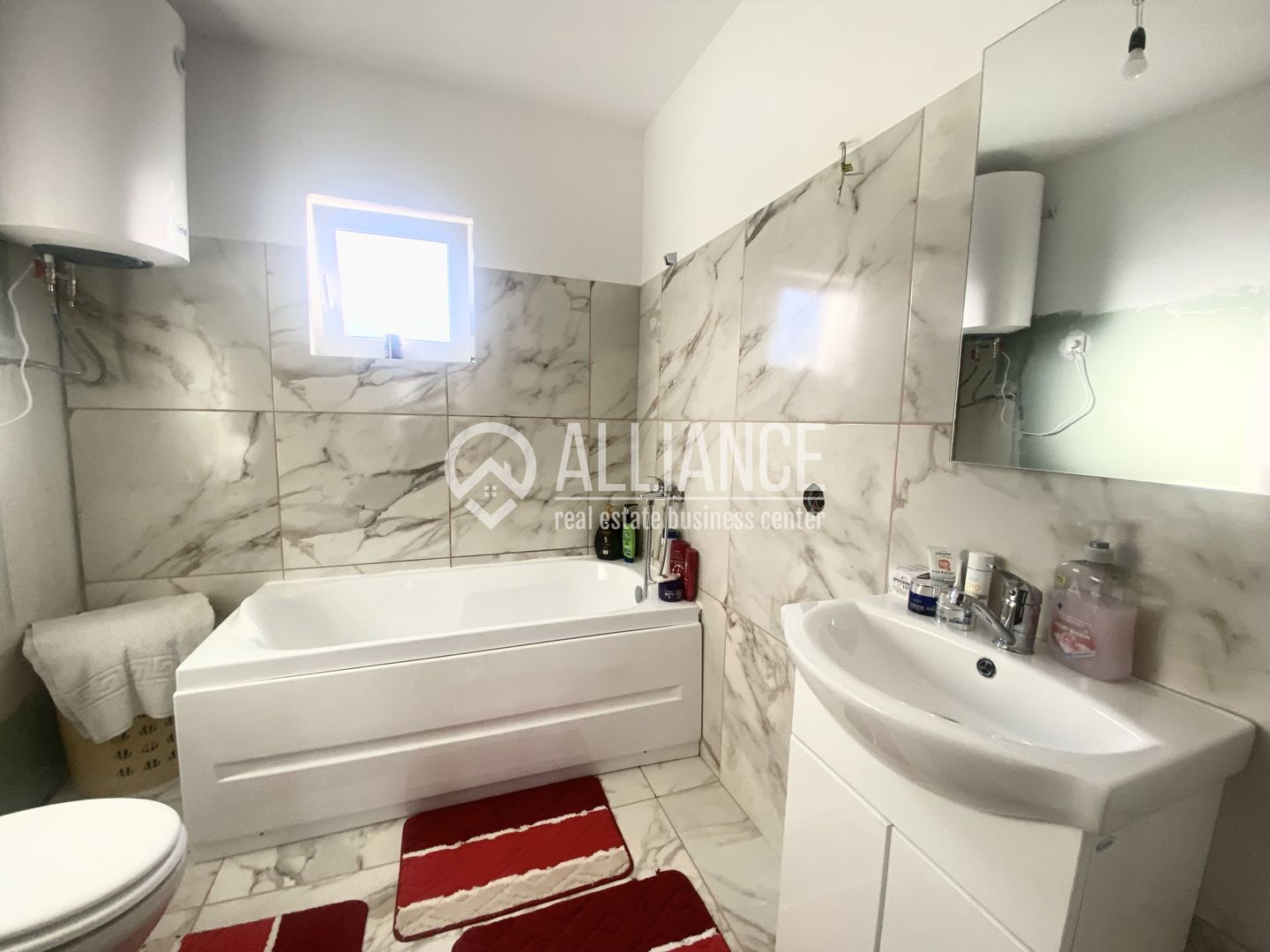 Castelu (COD 07) Casă 4 camere cu teren de 625 mp - Poză 11