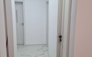 APARTAMENT CU 3 CAMERE | MICRO 19| 69.000 € - Poză 5