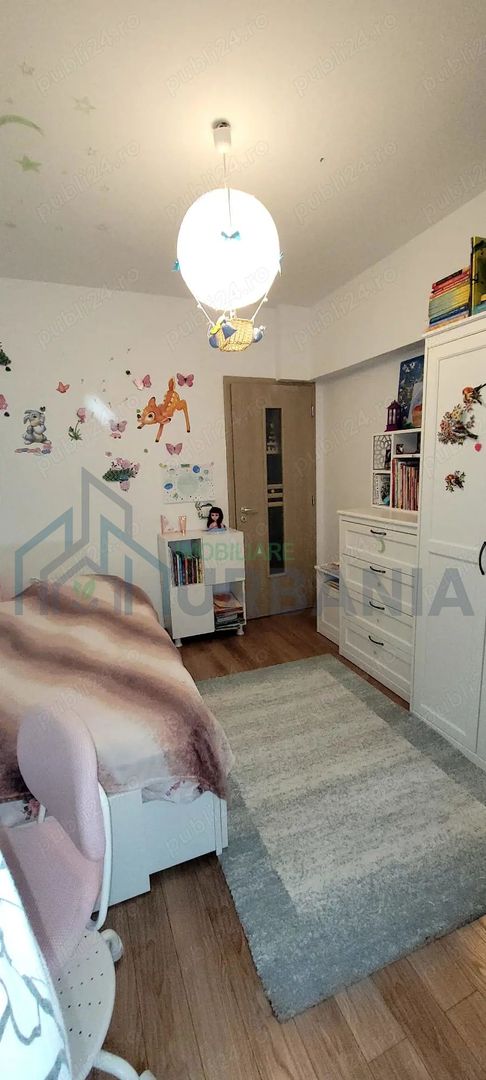 Vând apartament cu 3 camere - Poză 7