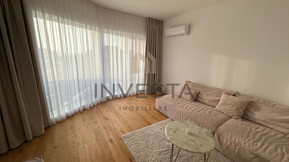 Duplex ultrafinisat panorama de vis cartier Voronet - Poză 1