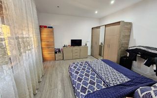 Casă 4 camere, renovată, mobilată, utilată, 410 mp teren, zona Centru - Poză 12