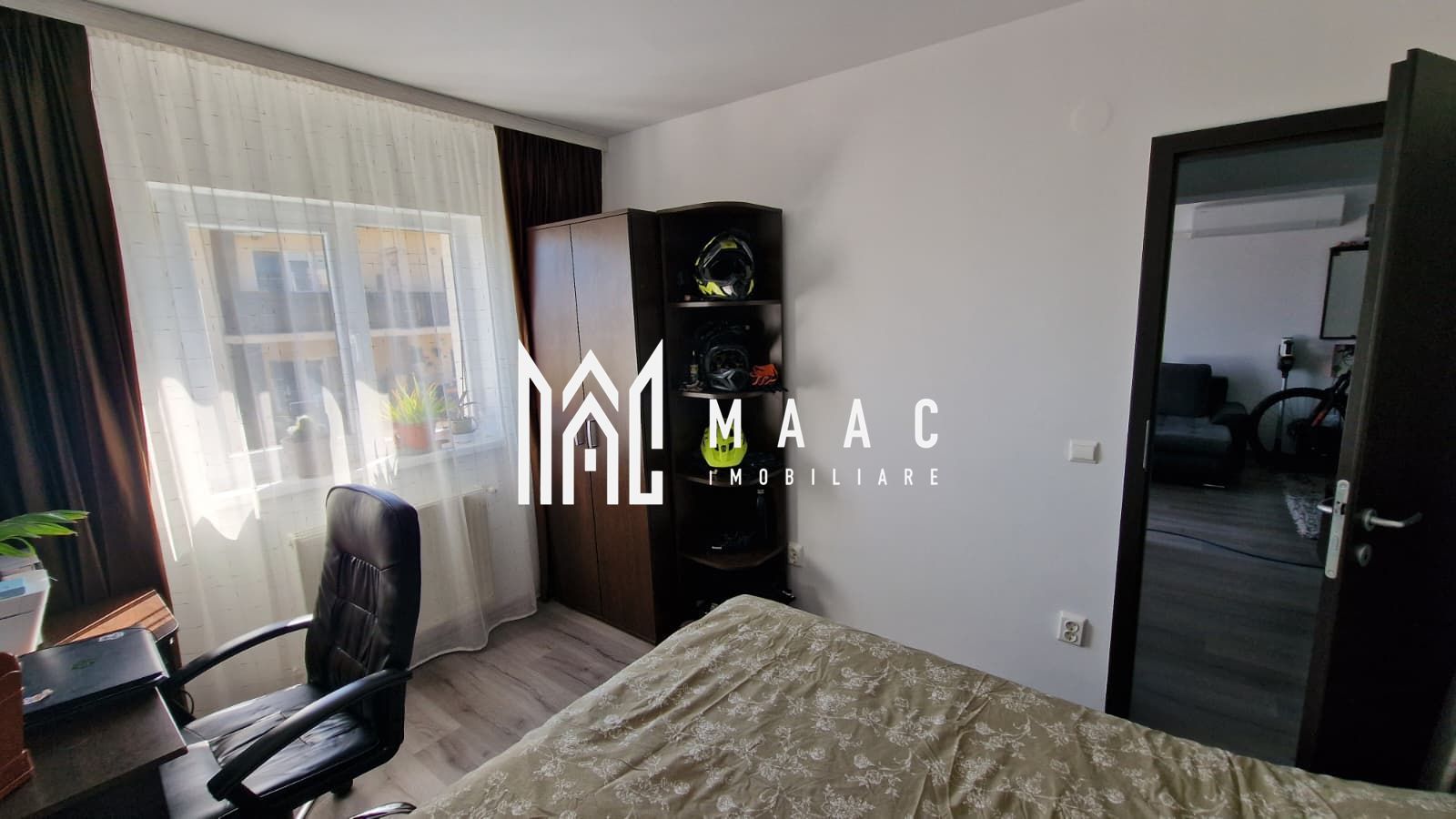 Apartament 3 camere | 71 m  utili | 2 băi | 2 balcoane | Parcare în fața vilei | Mobilat | Etaj 2 - Poză 8