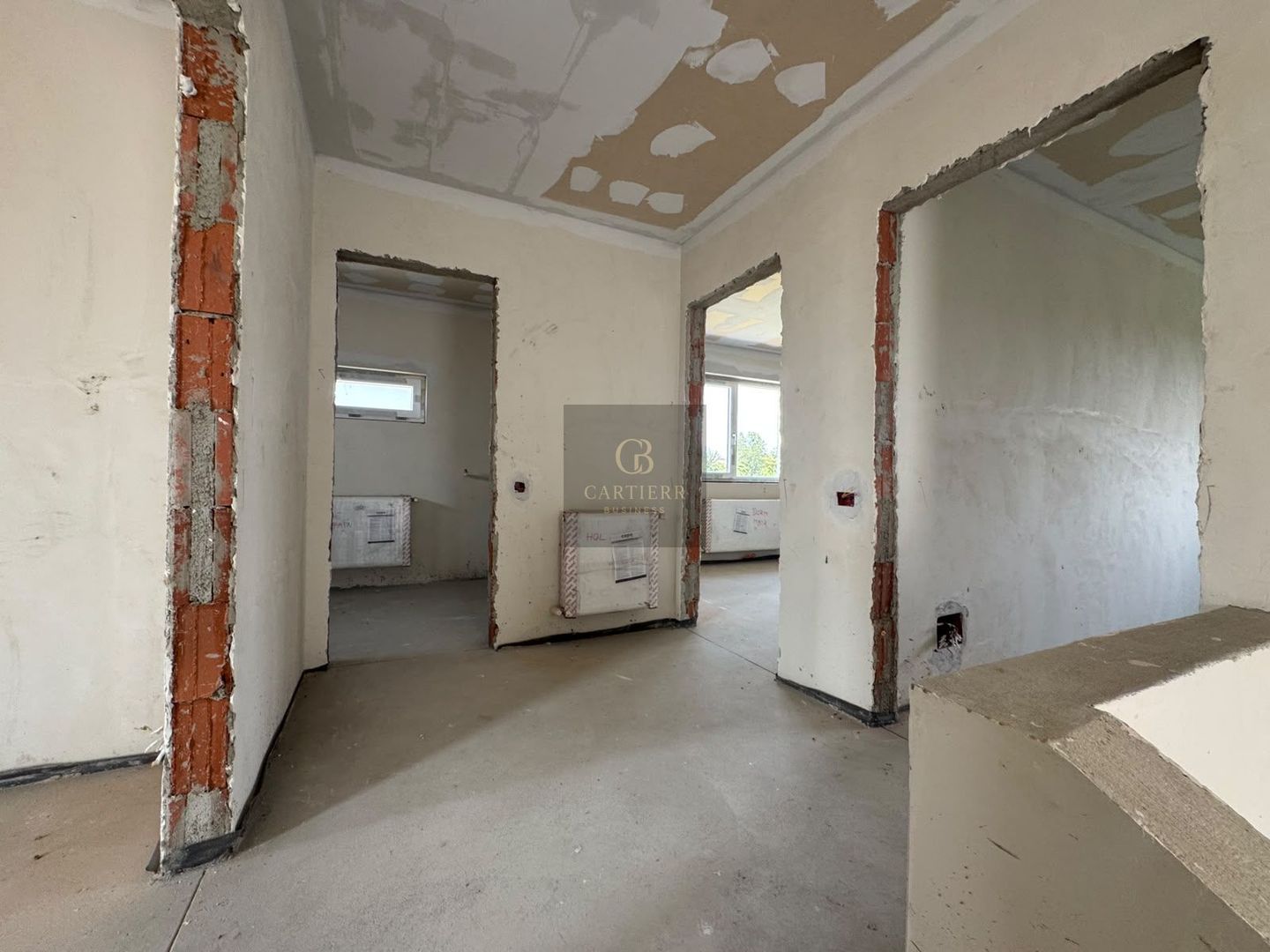 VILĂ TUNARI | 4 CAMERE | DIMIENI | - Poză 10