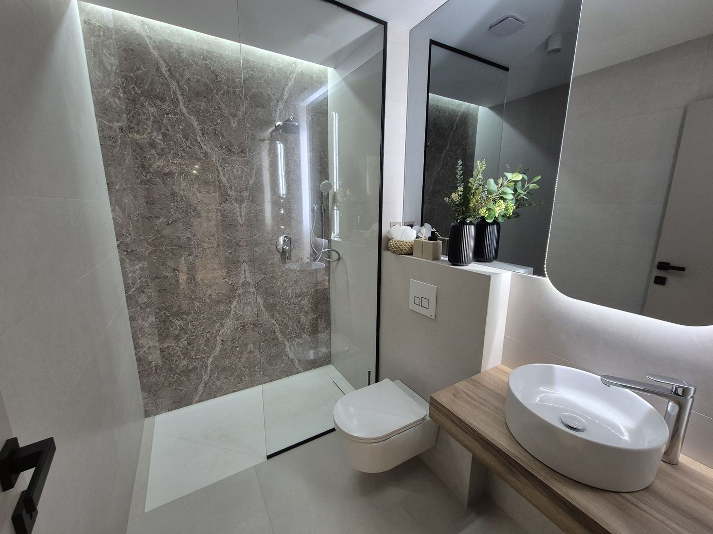 Apartament cu 2 camere + terasa 82,31 mp - Iancu Nicolae - Poză 7