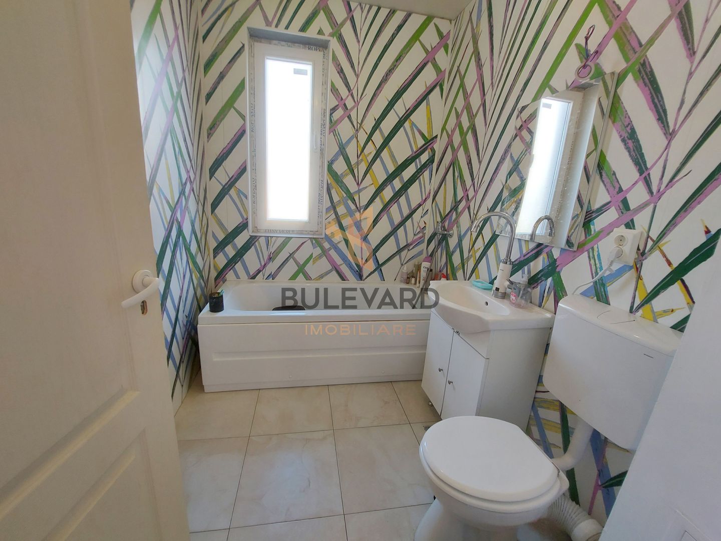 Apartament cu 3 camere + Terasa 60 mp! - Poză 5