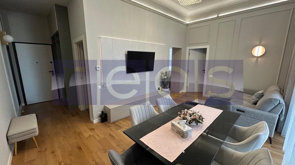 DE INCHIRIAT APARTAMENT 4 CAMERE ONE COTROCENI - PARCARE - METROU - Poză 2