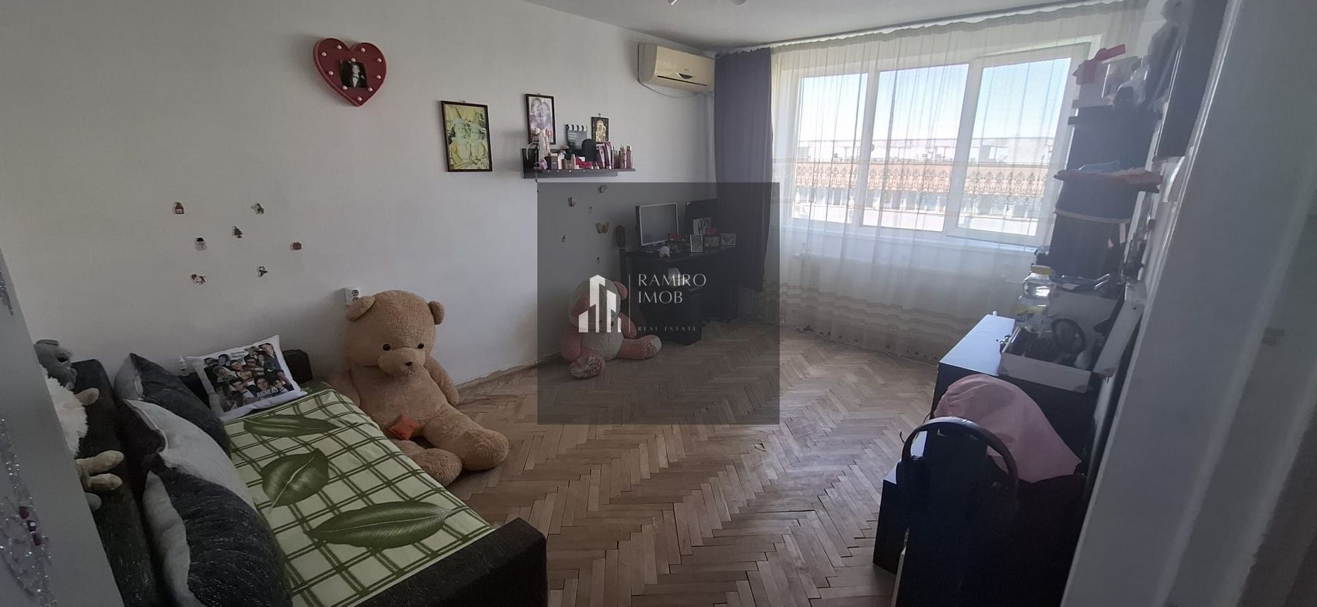 Apartament decomandat Metalurgiei Loc de Parcare - Poză 1