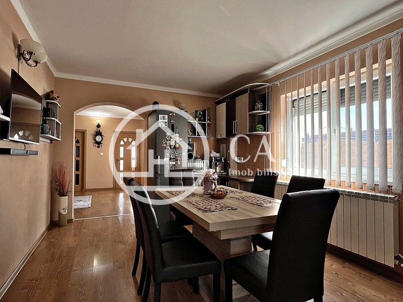 Casă de vânzare P+M cu 5 camere în Mădăras, Bihor - Poză 12