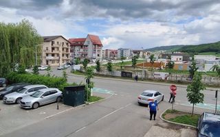 Apartament etaj intermediar / Zona Eroilor - Poză 12