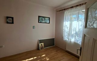 Apartament 2 camere la casa in imobil cu 2 apartamente - Poză 7