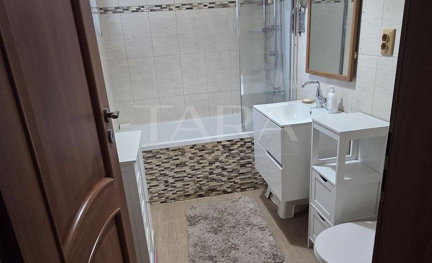 Apartament cu 4 camere de vânzare în Florești, zona Tăuțului. - Poză 11