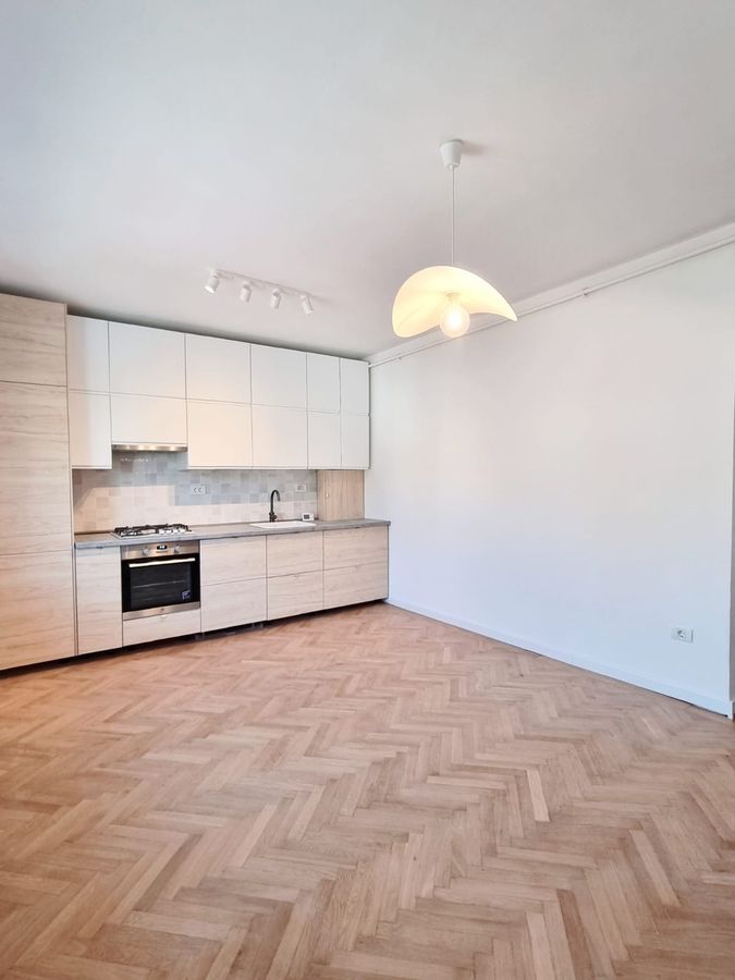 APARTAMENT PRIMAVERII | RENOVAT - Poză 2