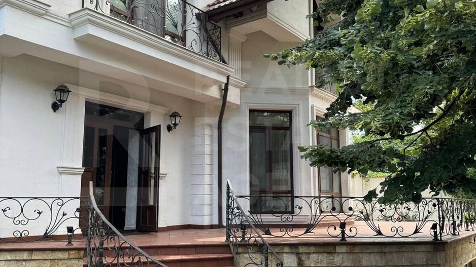 Chirie, casă 350 mp + 6 ari, str. Alexei Mateevici, Centru - Poză 3