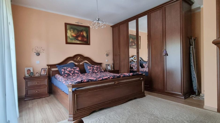 Vila la cheie cu grădină- sector 5 - Poză 13