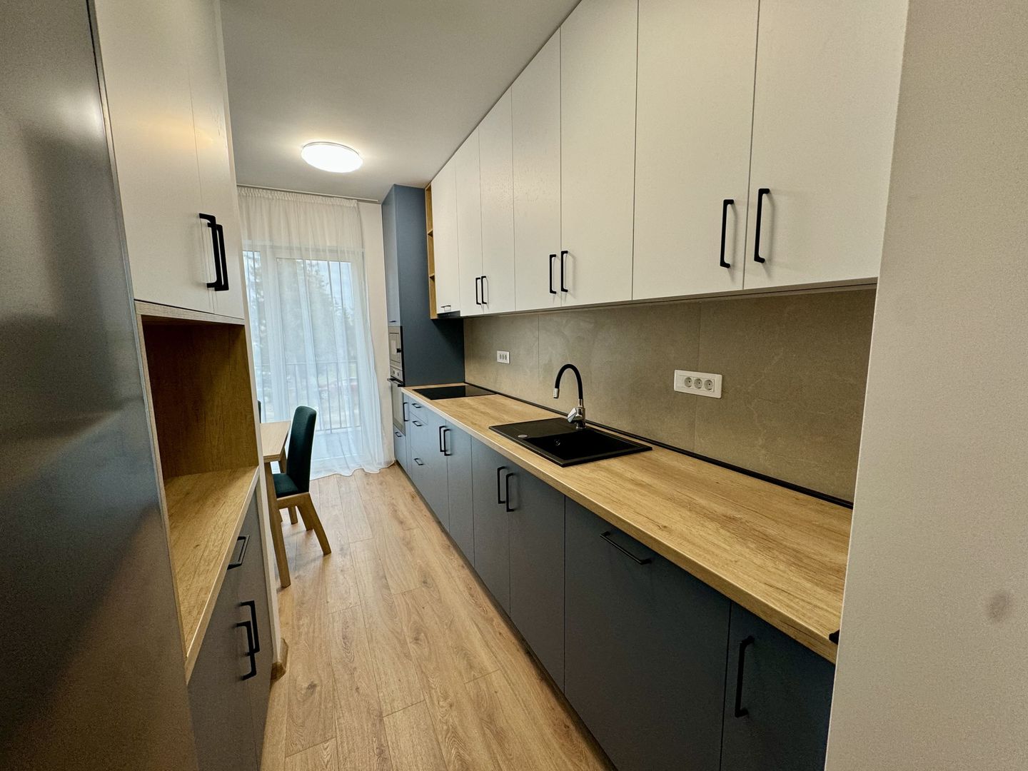 Apartament 3 camere nou | Sfantul Gheorghe zona centrala - Poză 5