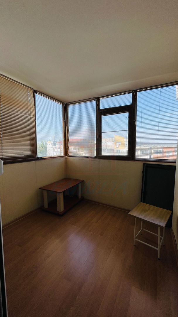 Apartament spațios cu 3 camere, 2 băi și 3 balcoane – I.C. Frimu, 80mp - Poză 12