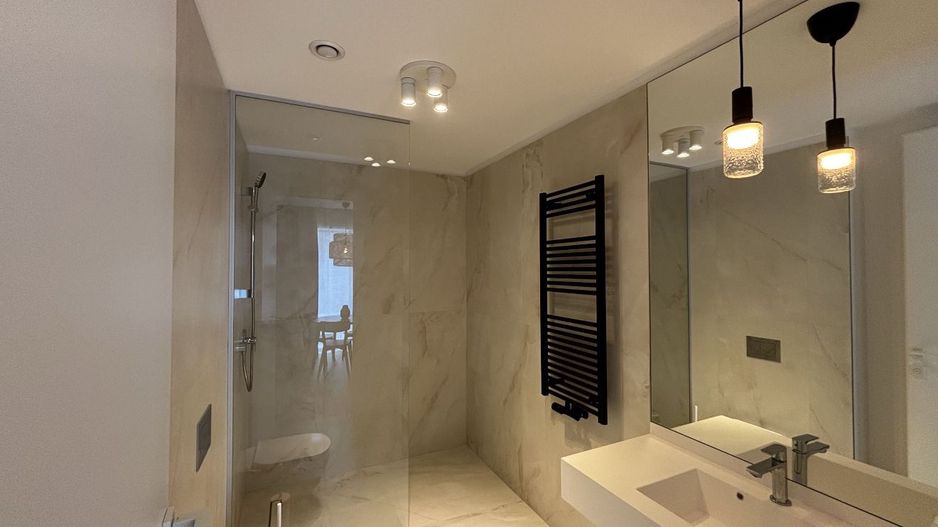 AP. 2 CAMERE ONE LAKE CLUB,SPA, SALA FITNESS,PISCINA,PAZA24/7,CENTRALA - Poză 4