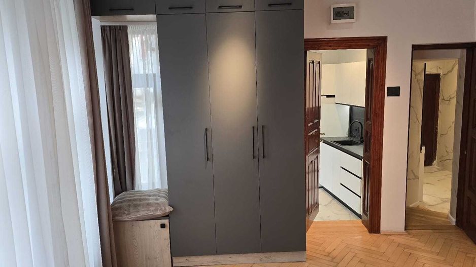 Inchiriez 2 camere, zona Vasile Lascar - Dacia - Poză 6