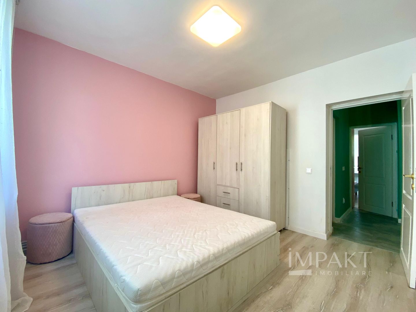 Apartament 3 camere in bloc tip vila si cu loc de parcare inclus - Poză 3