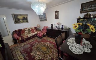 Inchiriere apartament 3 camere Secuilor 10 min metrou Brancoveanu - Poză 3