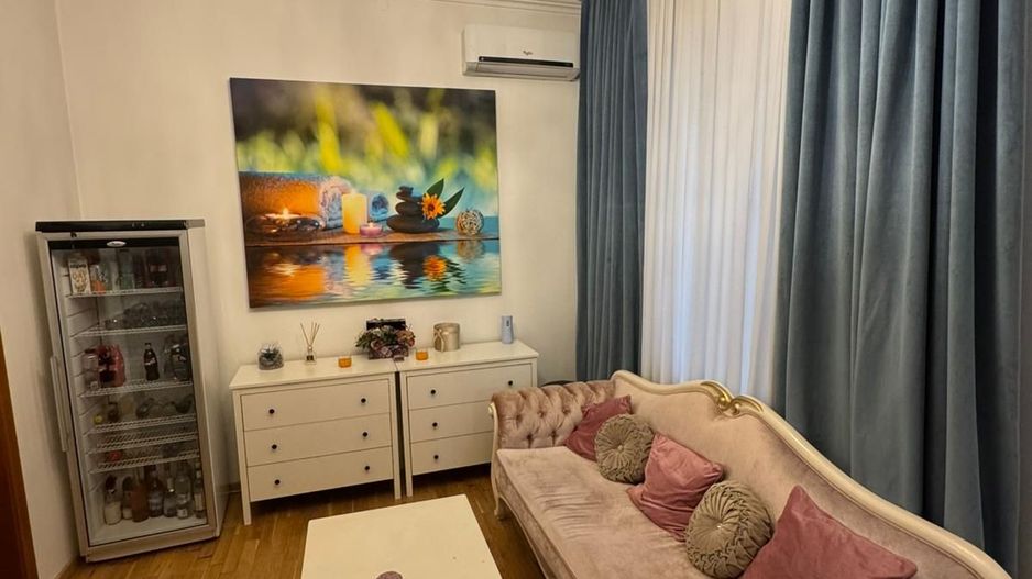 Spatiu comercial de inchiriat Piata Romana bd Magheru - Poză 4