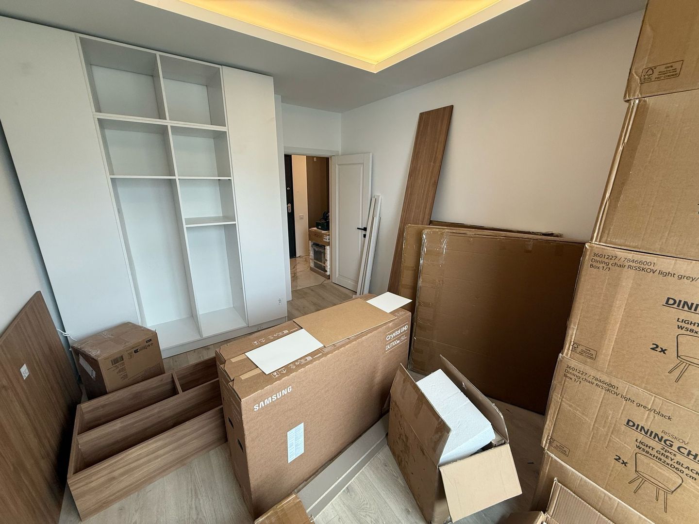 De vanzare | Apartament GRI 2 camere | Exigent Faza 5 | Lujerului - Poză 8