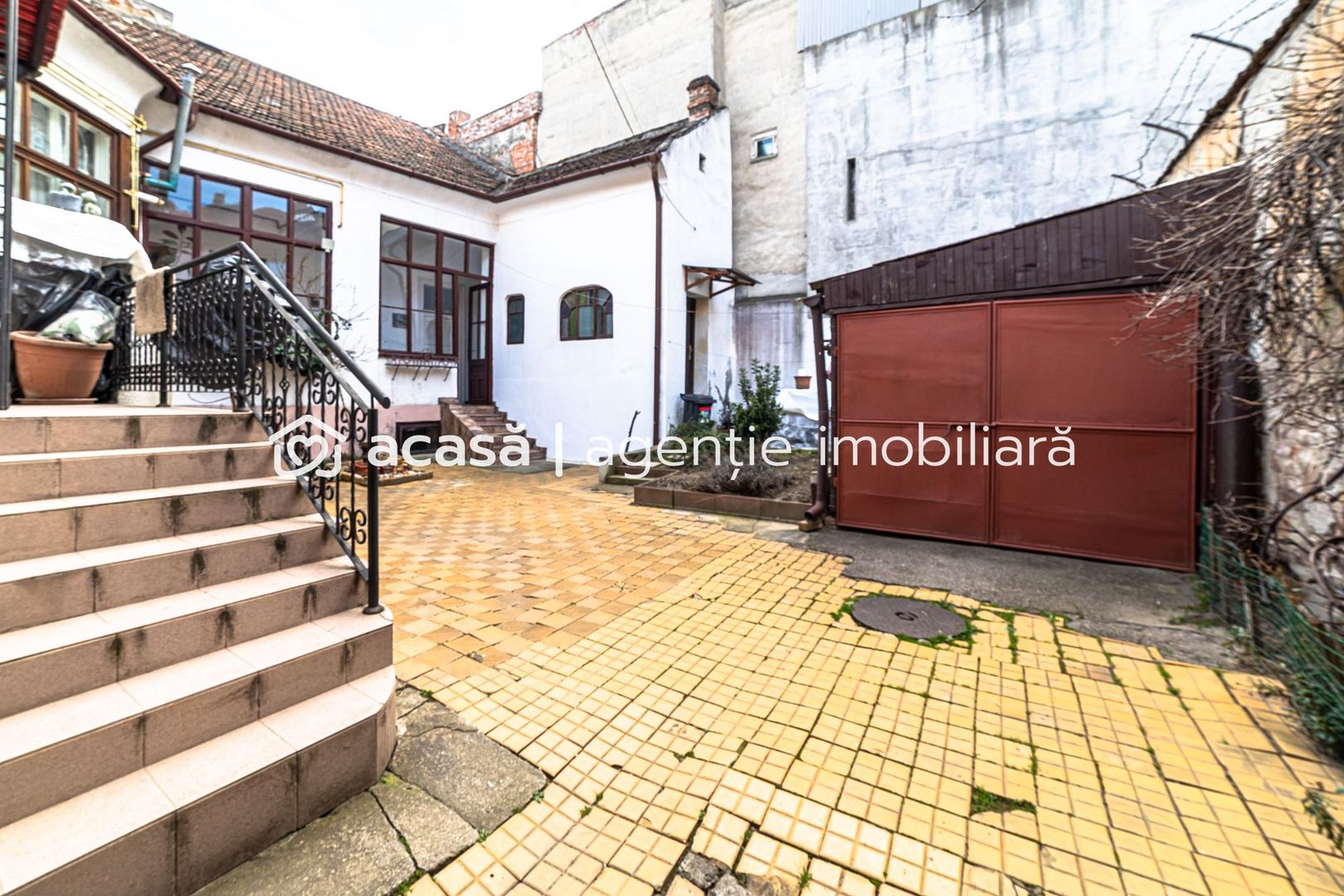 Apartament spațios cu 4 camere situat Ultracentral - Poză 17