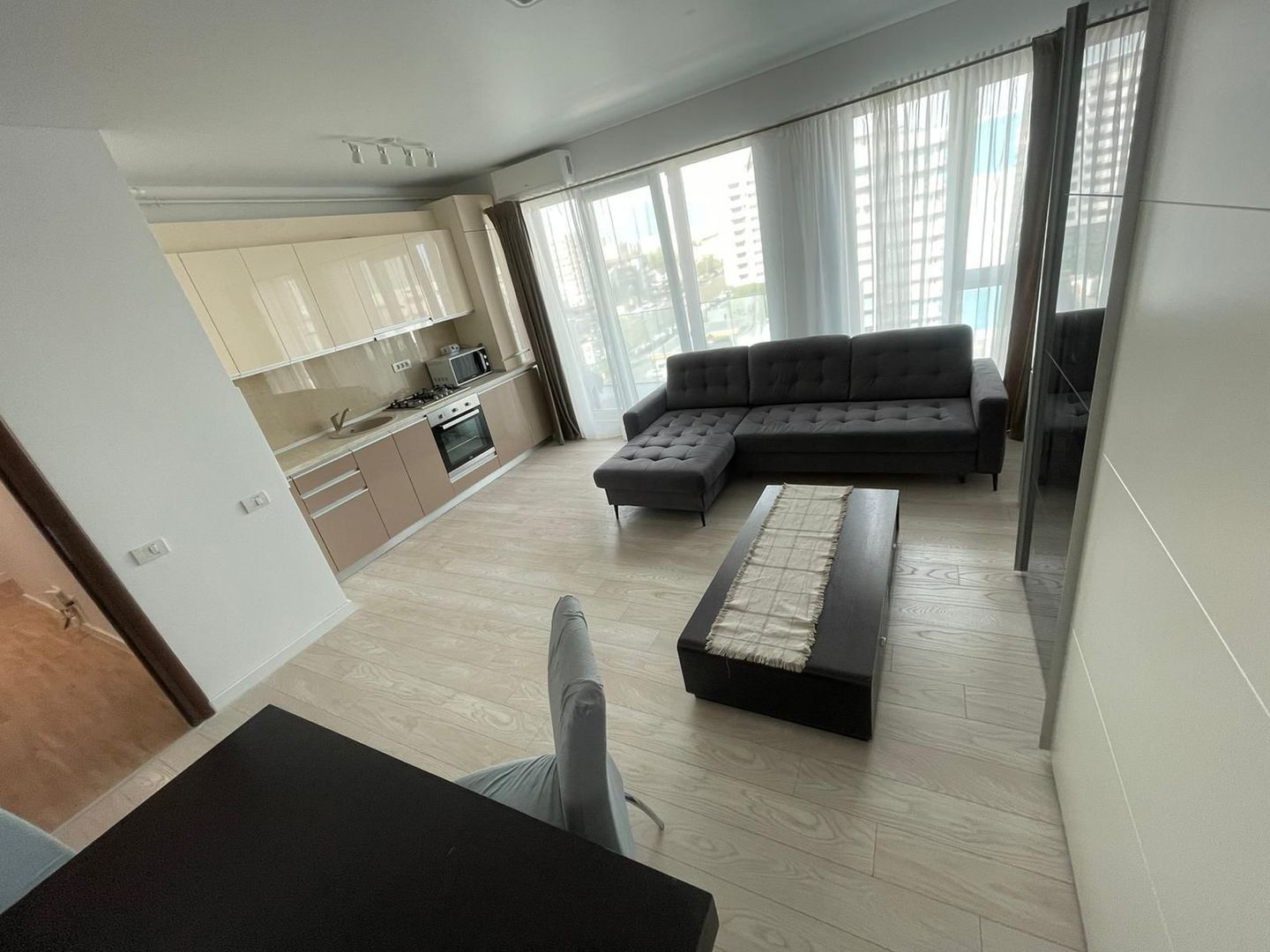 Apartament 3 Metropolitan Residence Mihai Bravu T558 - Poză 2