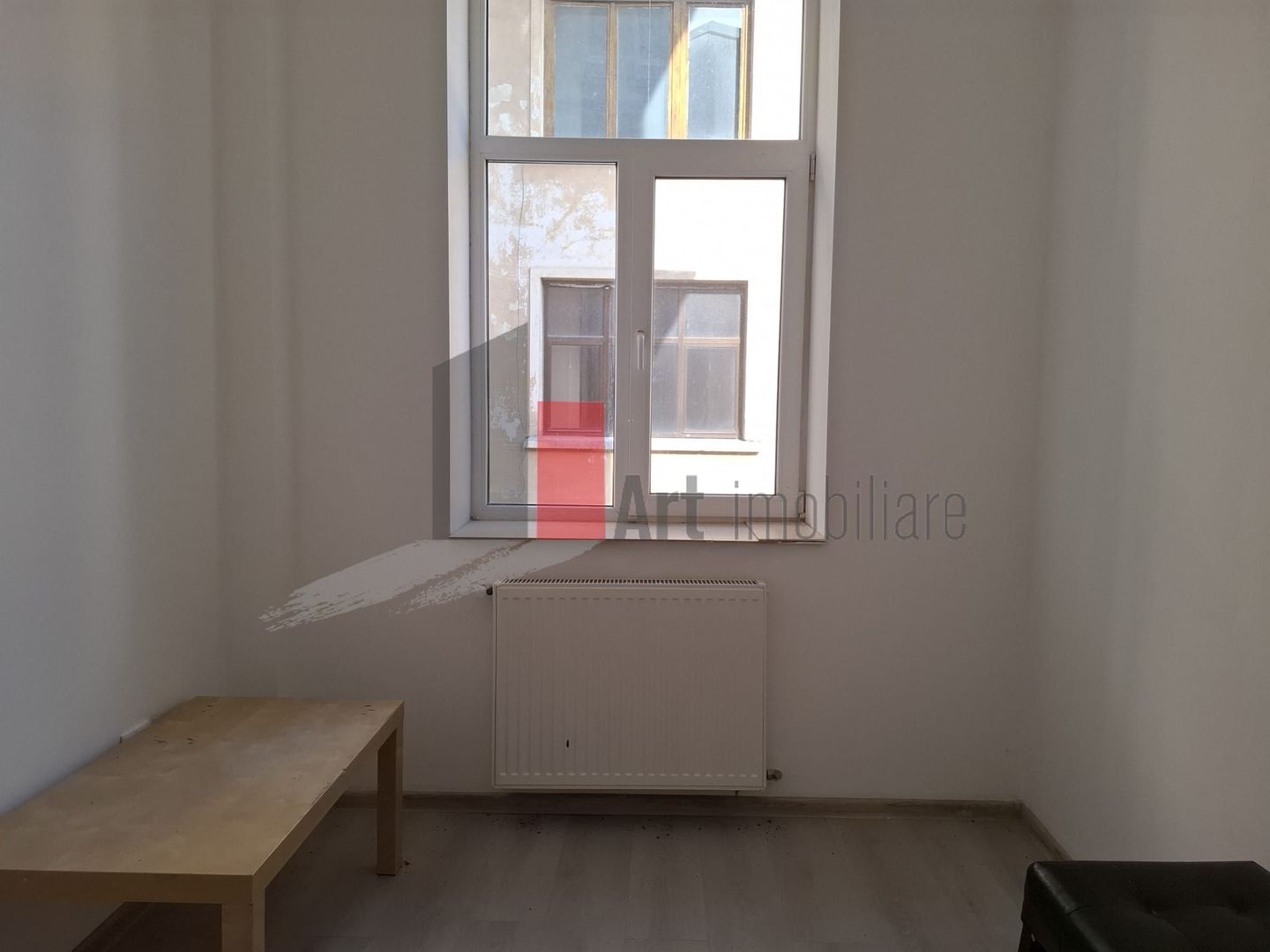 Apartamentul "REHEGUA" , stradal, bloc "REABILITAT" - Poză 9