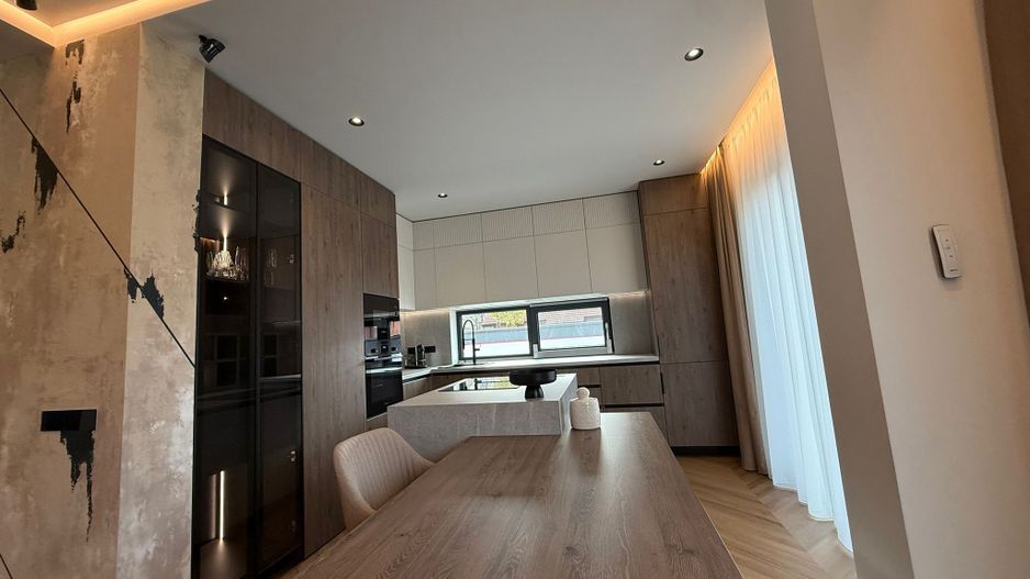 Exclusivitate Absolută în Calea Aradului | Casă High-End Complet Mobilată - Poză 9