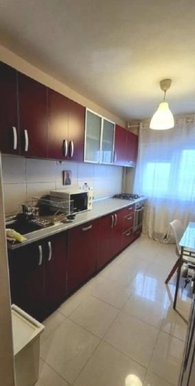 De închiriat apartament 3 camere Brâncoveanu - Poză 4