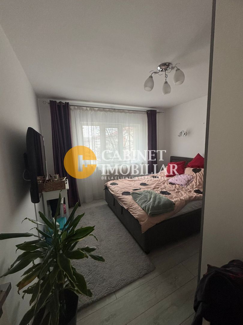 3 Camere Decomandat - 72mp - Mobilat/Utilat - Loc Parcare - Zona Frumoasa - Poză 10