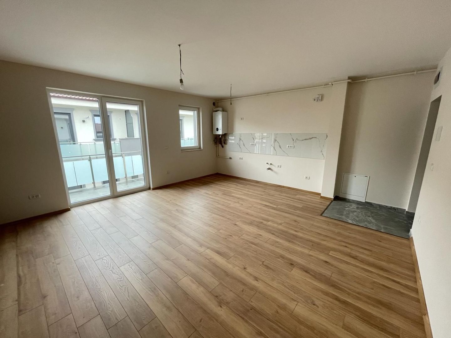 Giroc-Aleea cu plopi | Apartamente cu 1 si 2 camere | Comision 0% - Poză 2