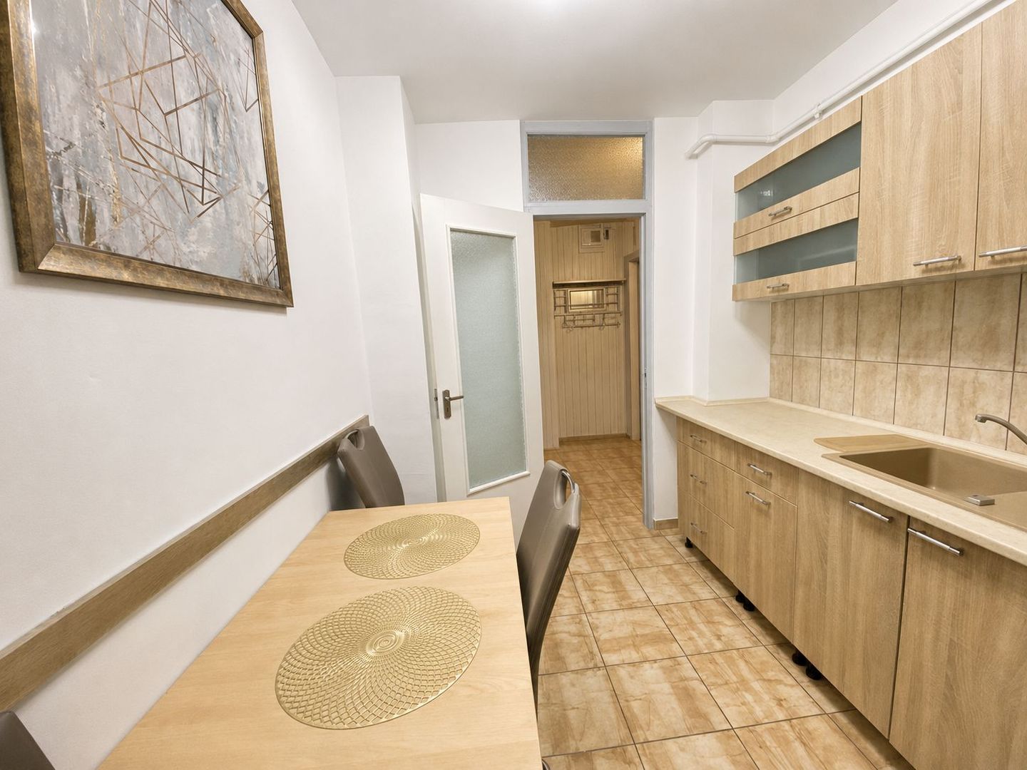 Comision 0%, Apartament 3 Camere, Decomandat, Etaj 3, Garaj, Aradului - Poză 8