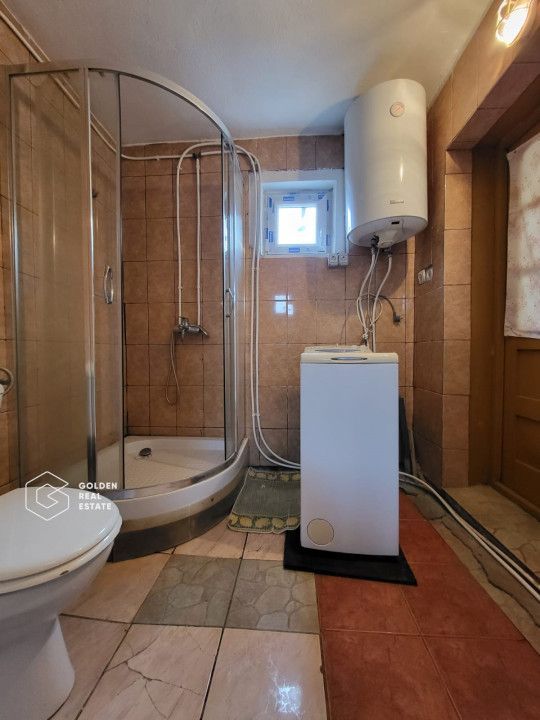 Casa cu 2 corpuri de cladire, oras Lipova - Poză 9