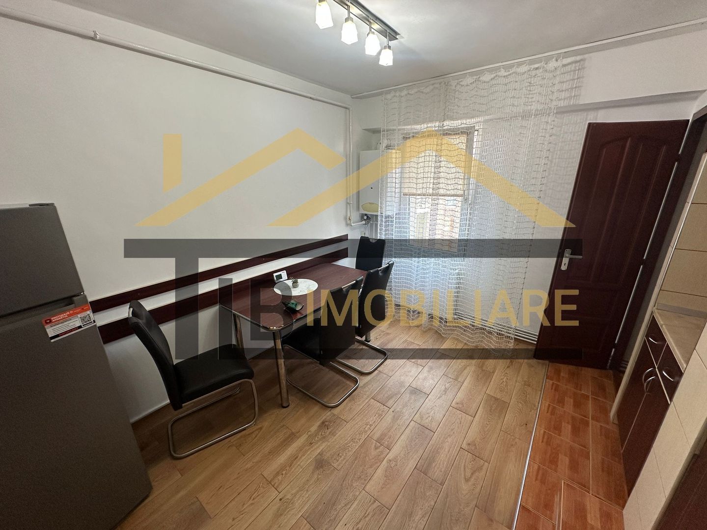 Apartament de 3 camere, decomandat, 60mp, zona Fortuna - Poză 7
