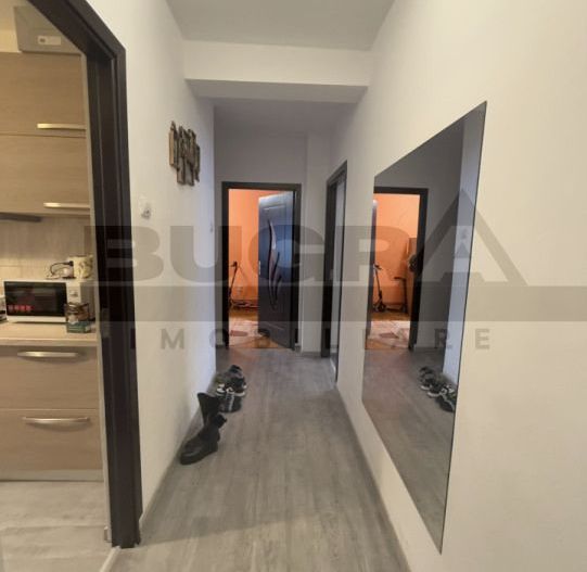 Apartament 2 camere decomandate, 47mp, zona Hotel Royal - Poză 3
