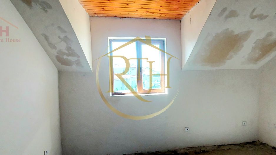 Casa de vânzare la gri plus teren in Chisoda. - Poză 15