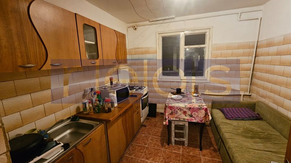 DE VANZARE 3 CAMERE DECOMANDAT | 2 BAI | BLOC REABILITAT | GHENCEA - Poză 4