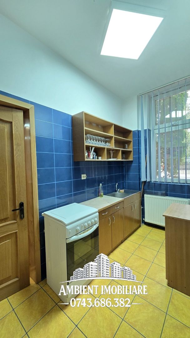 DE INCHIRIAT - SALĂ de CONFERINȚE și BIROURI, 120 mp, VASLUI - zona CENTRALA; - Poză 7