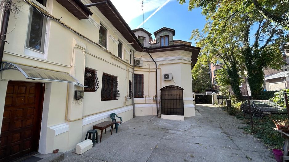 Vilă Neoclasică Arh. Enescu Cișmigiu 4 camere - Poză 17