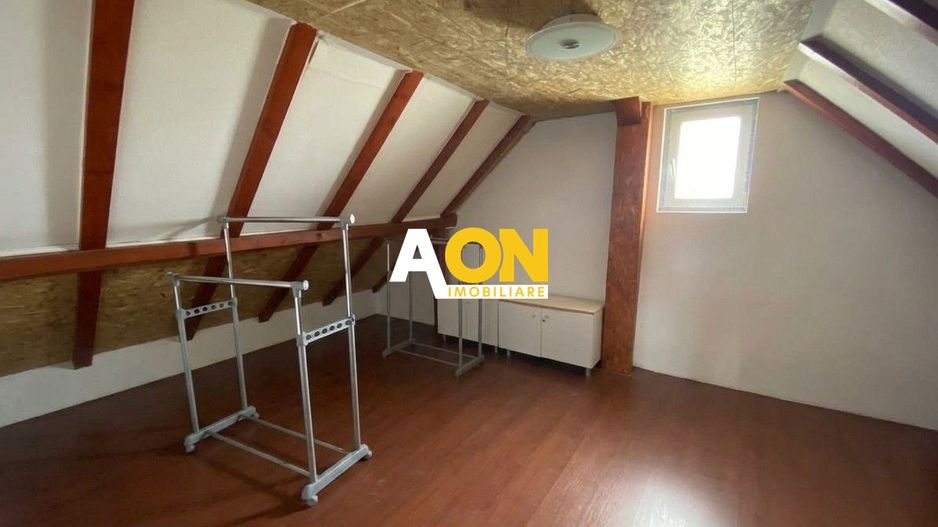 Casa Individuală 7 Camere, 2 Băi,  250 mp Utili - Poză 17