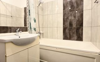 Apartament 3 camere, 56mp, balcon, parcare, strada Cetatii - Poză 5