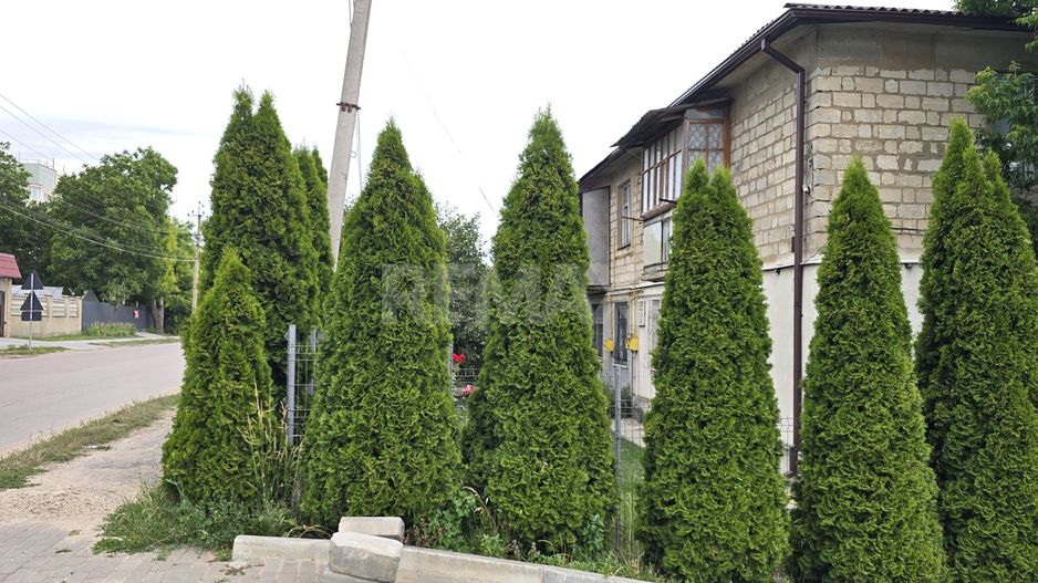 Apartament cu 2 camere în centru or. Cimișlia - Poză 1