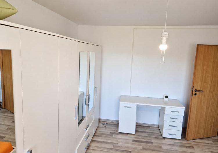 Apartament cu 1 cameră pe Liviu Rebreanu cu Centrală și Boxă în CF - Poză 3