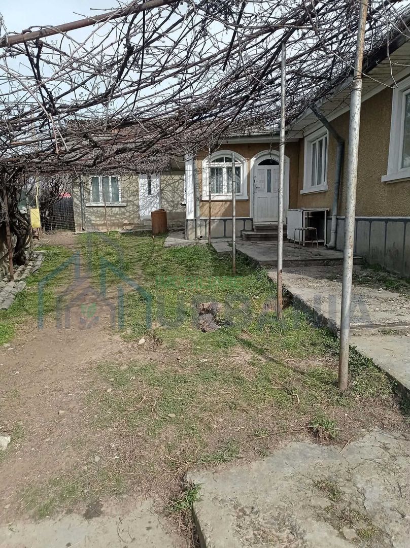 De vanzare casa in Dancu cu teren 1366mp - Poză 8
