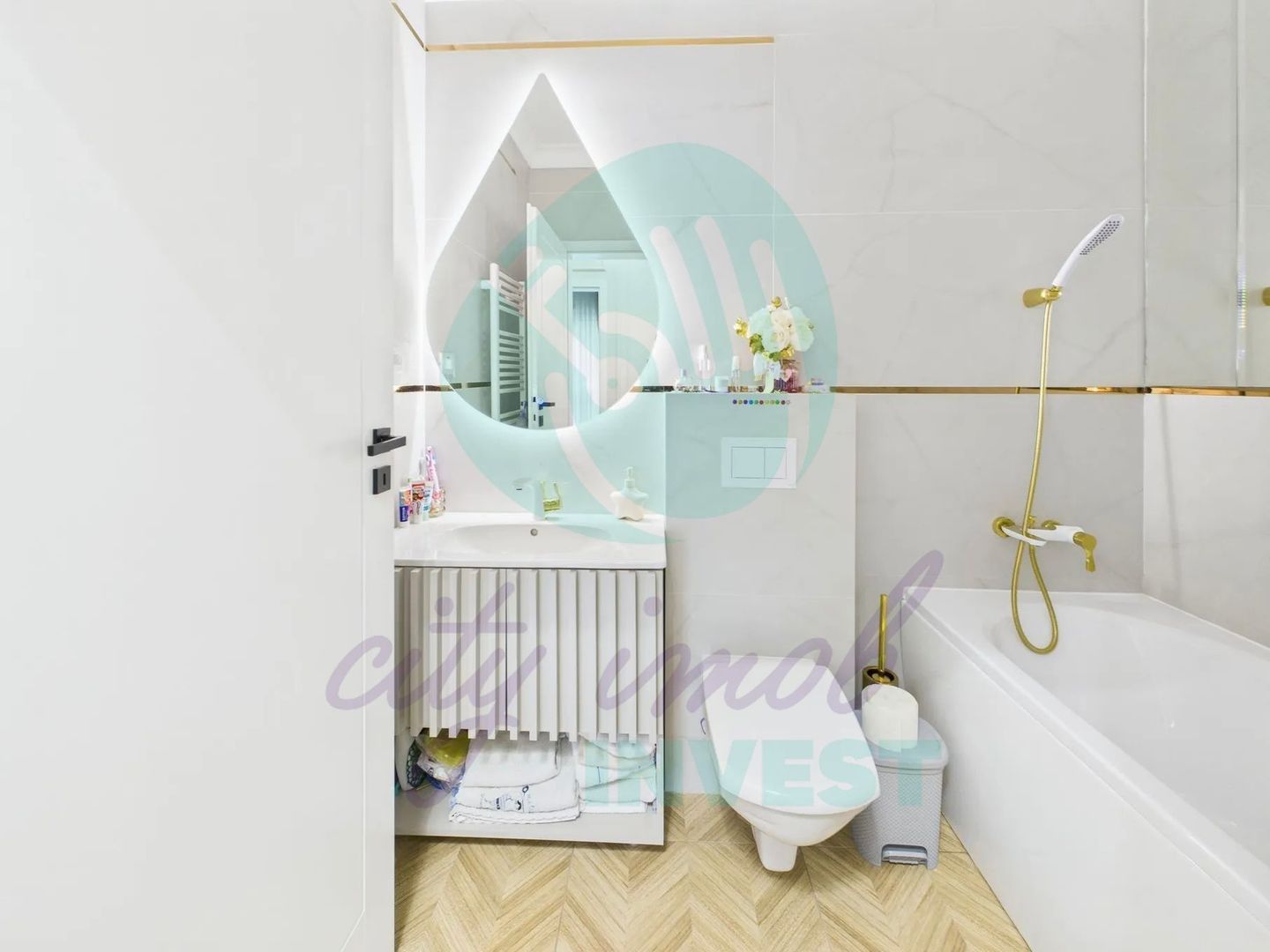 O RESIDENTA CONTEMPORANA CU VIZIUNE, ARHITECTURA SI EMOTIE - Poză 15