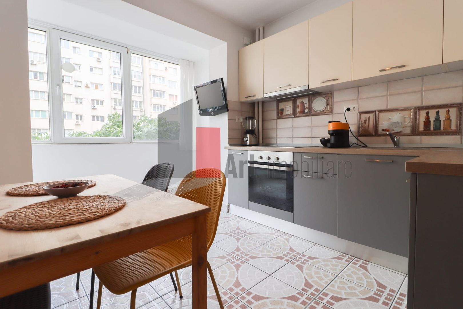 Apartament Obor-Mihai Bravu, bloc stradal, REABILITAT - Poză 21