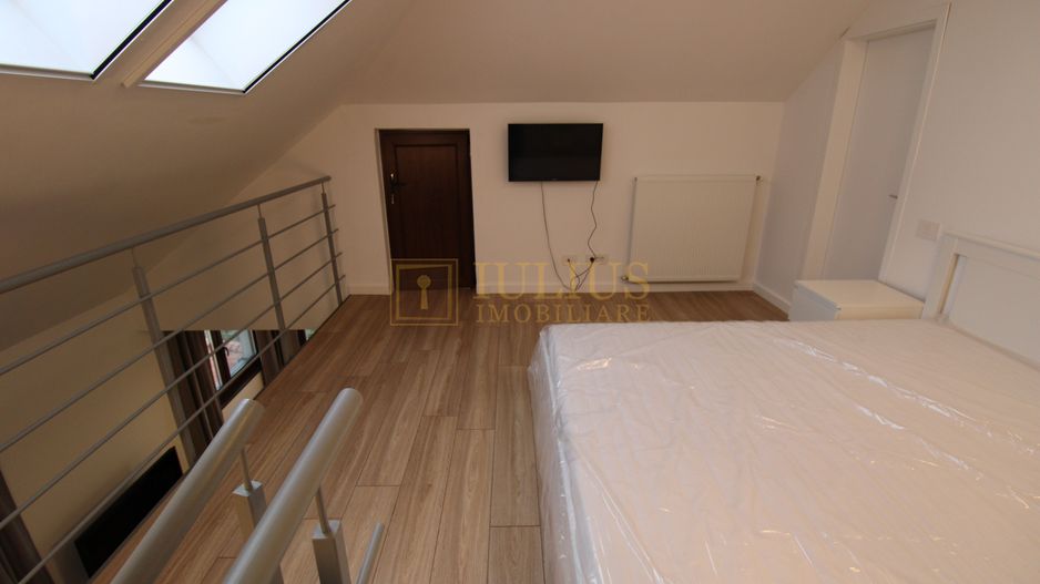 LOFT amenajat modern, 2 bai. Zona de sud. - Poză 16