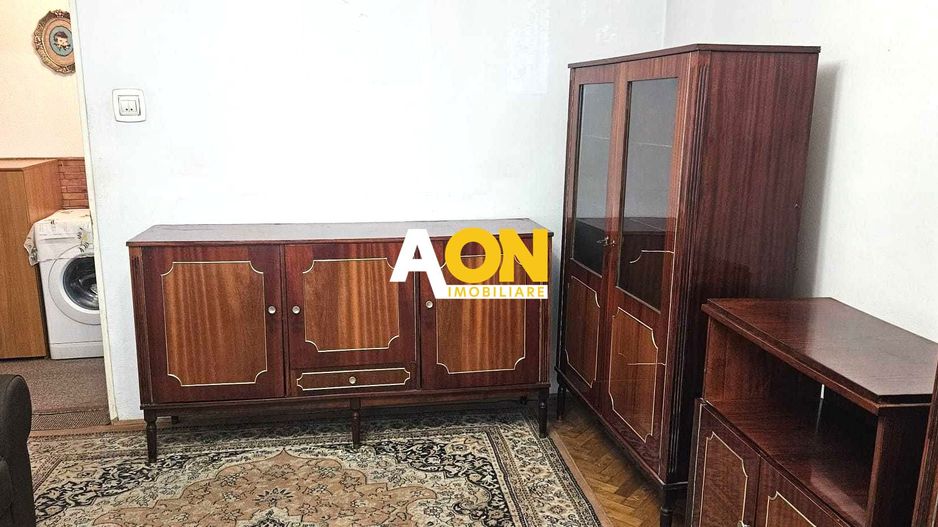 Apartament 2 camere, decomandat , ultracentral - Poză 3